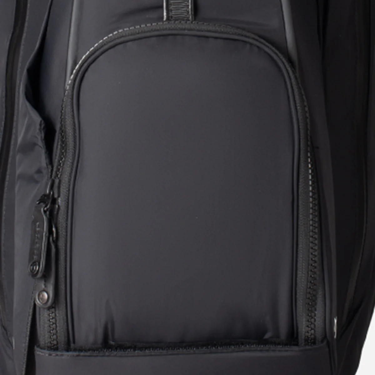 Lux Air In Black - Image 8