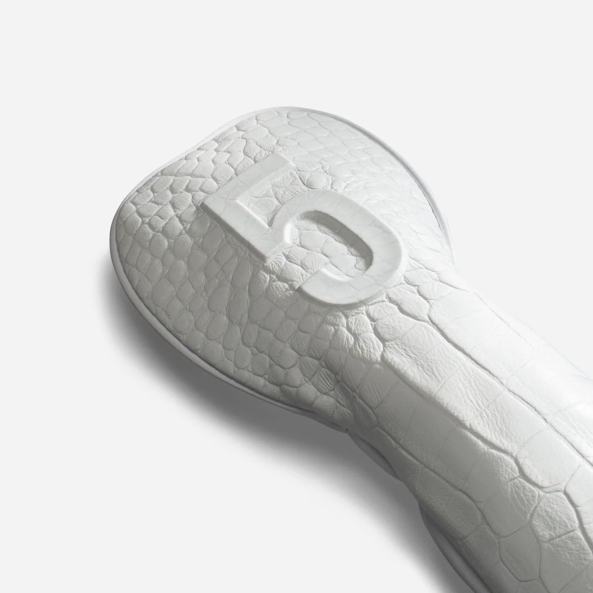 Lux Embossé Headcover in Croc White - Image 6