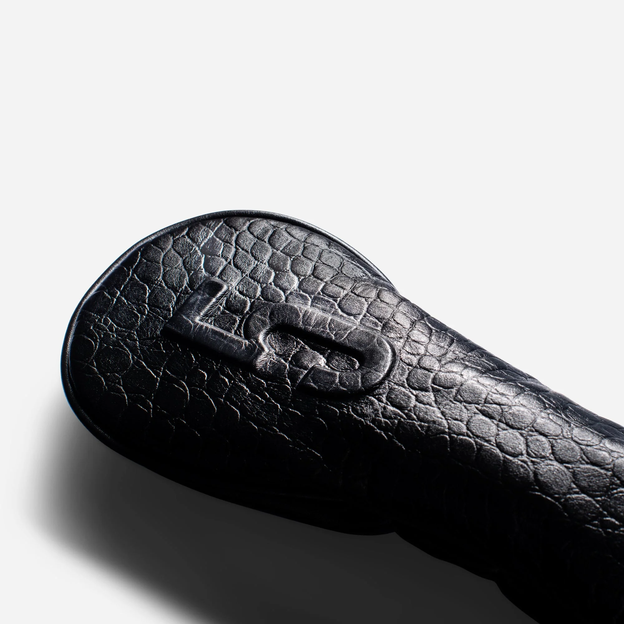 Lux Embossé Headcover in Croc Black - Image 18