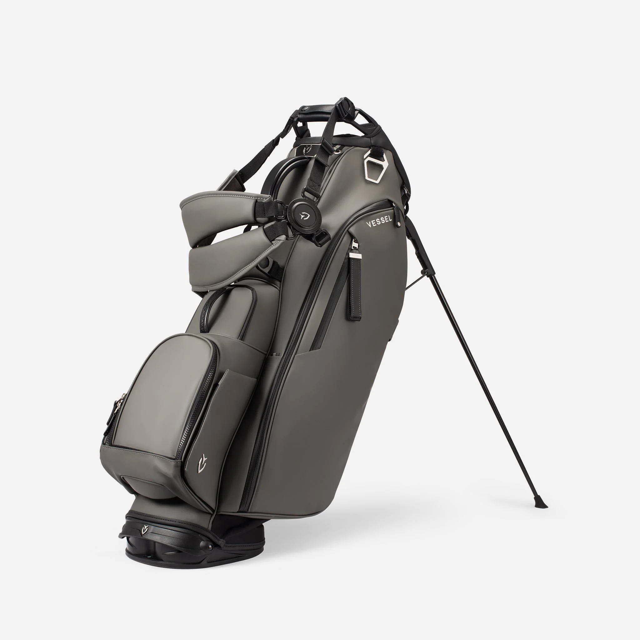 Player V Stand in Pebbled Grey - Image 8