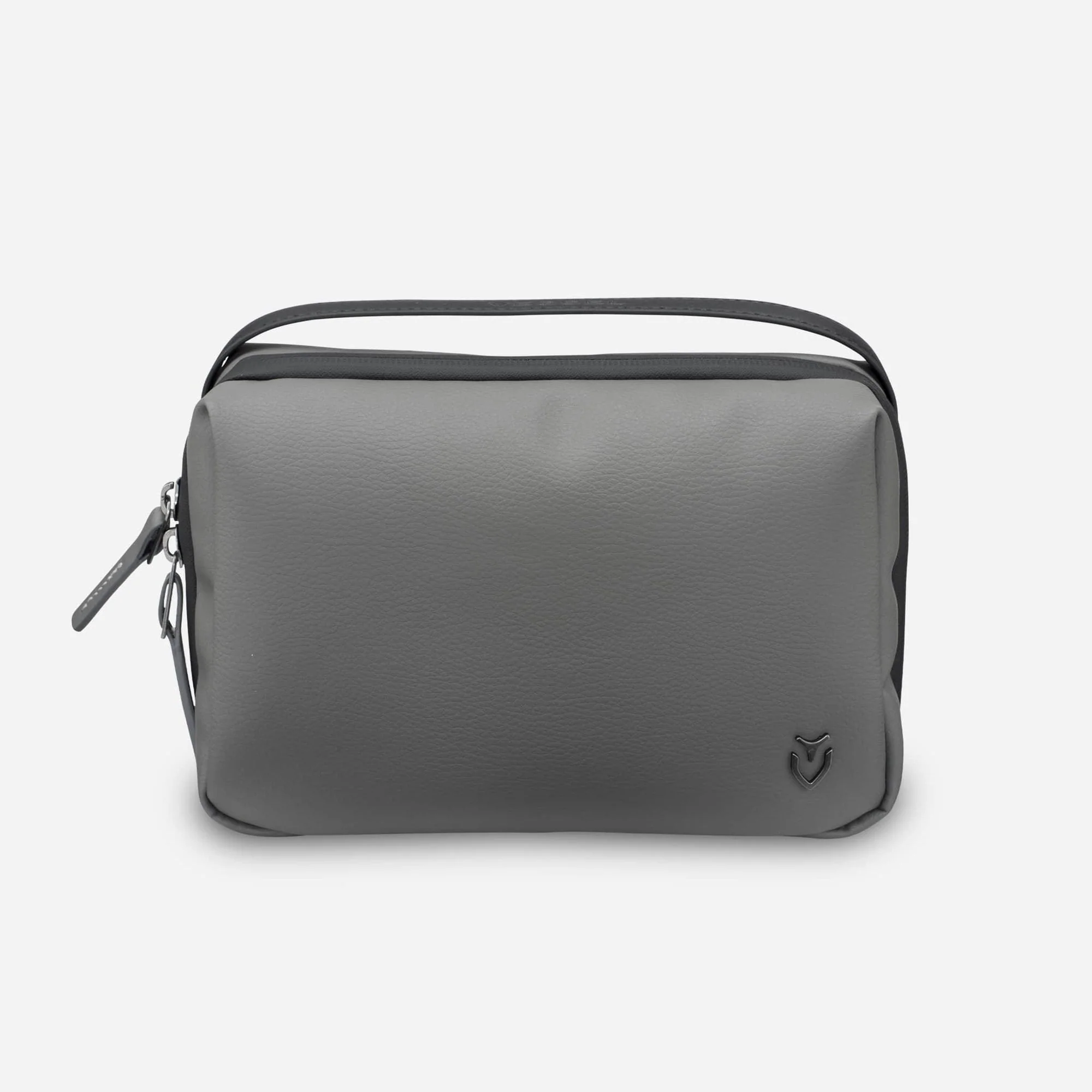 Signature Toiletry in Pebbled Grey