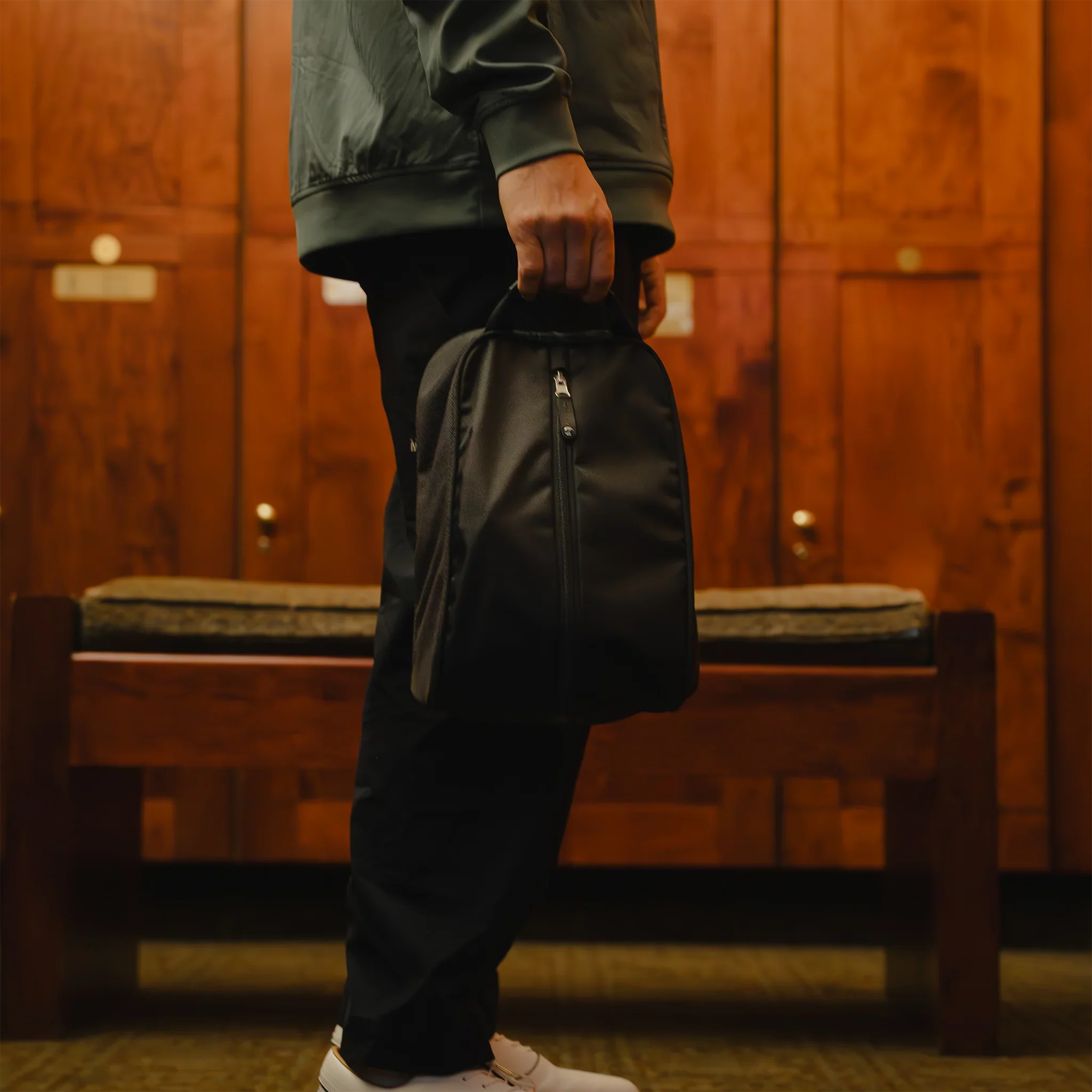 Sunday Carry in Black - Image 2